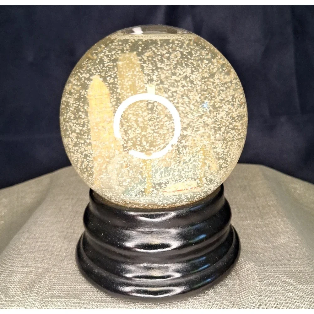 Saks Fifth Avenue Cincinnati Snow Globe Skyline Ohio Musical Works Three Jays Im